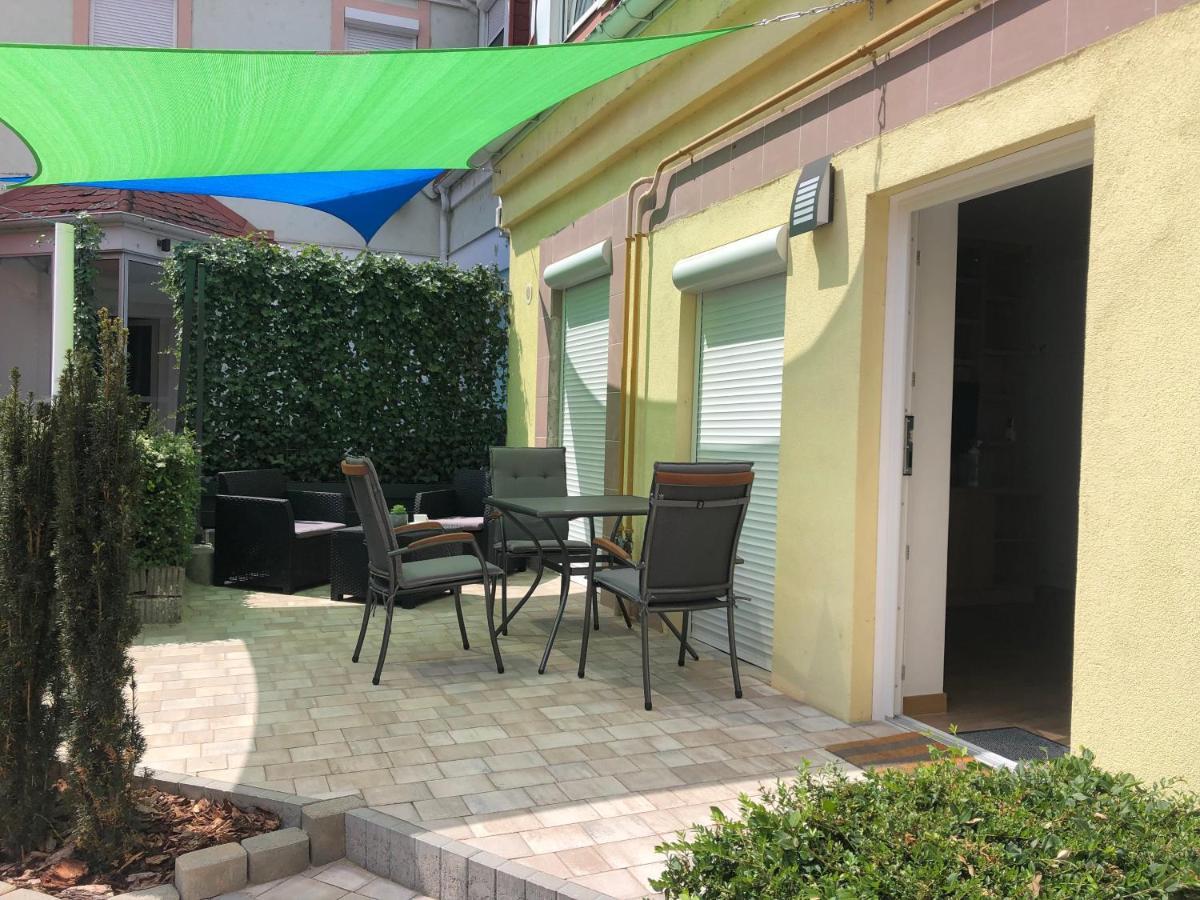 La Bella Centrum Apartmanok Piros/Sarga Hévíz Extérieur photo